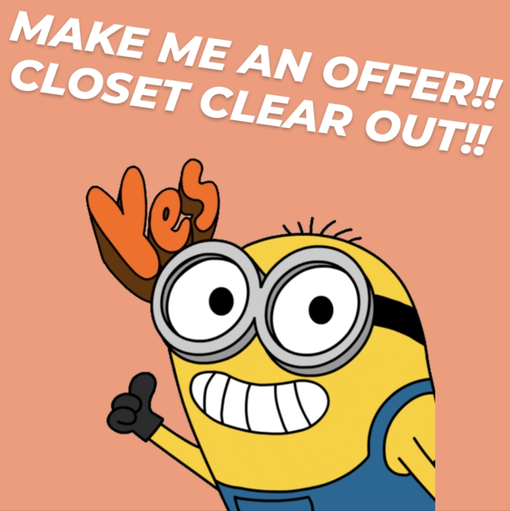 MAKE ME AN OFFER!! CLOSET CLEAR OUT!!